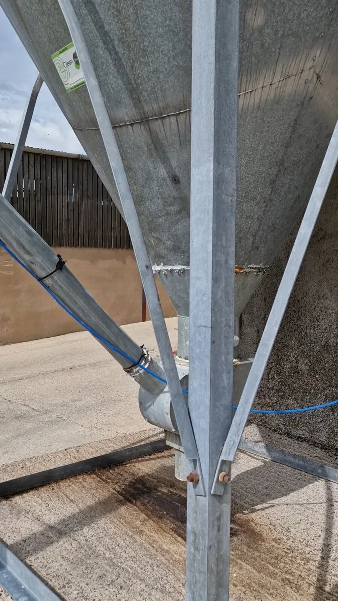 Meal Auger