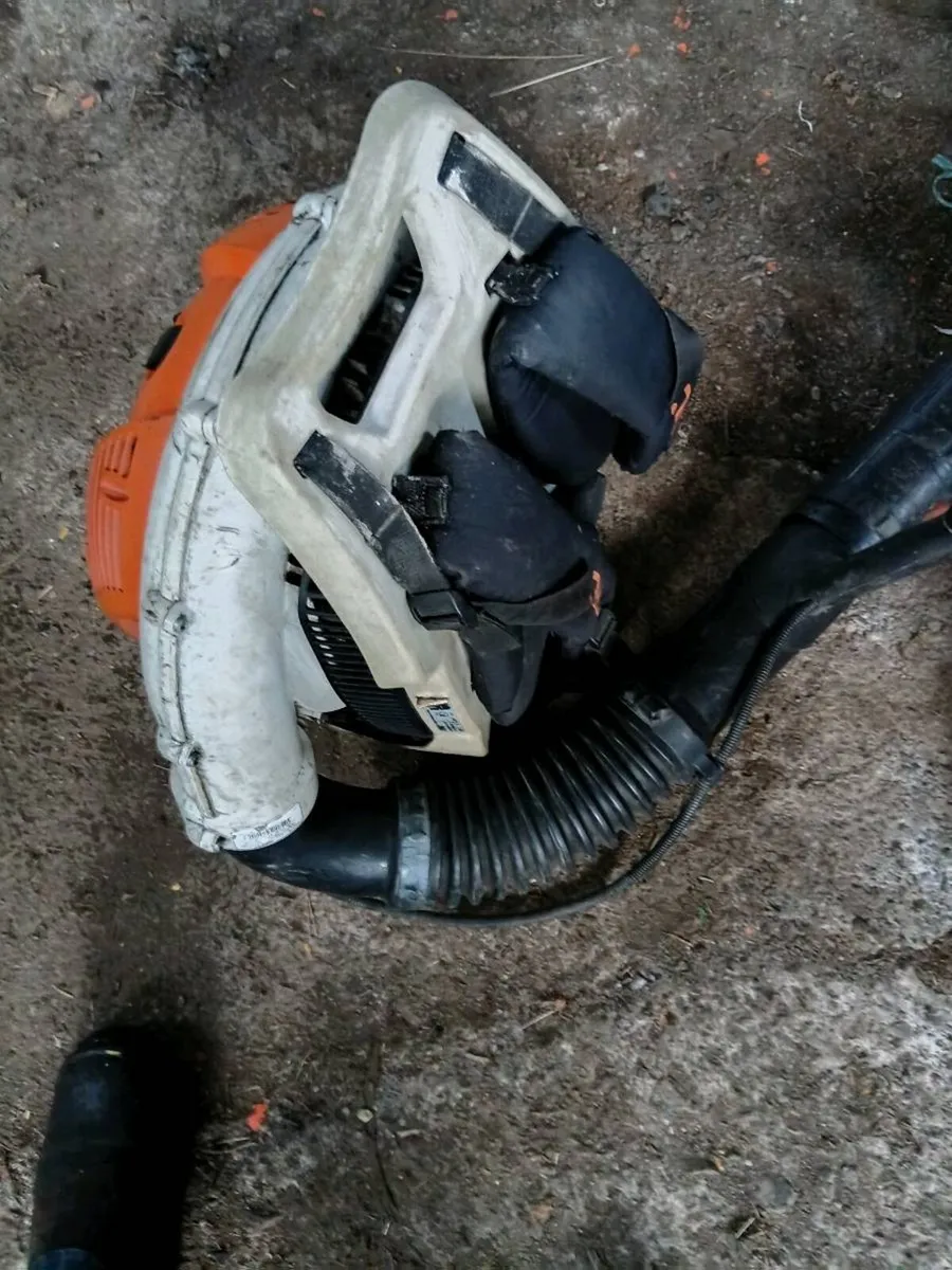 Stihl leafblower - Image 4