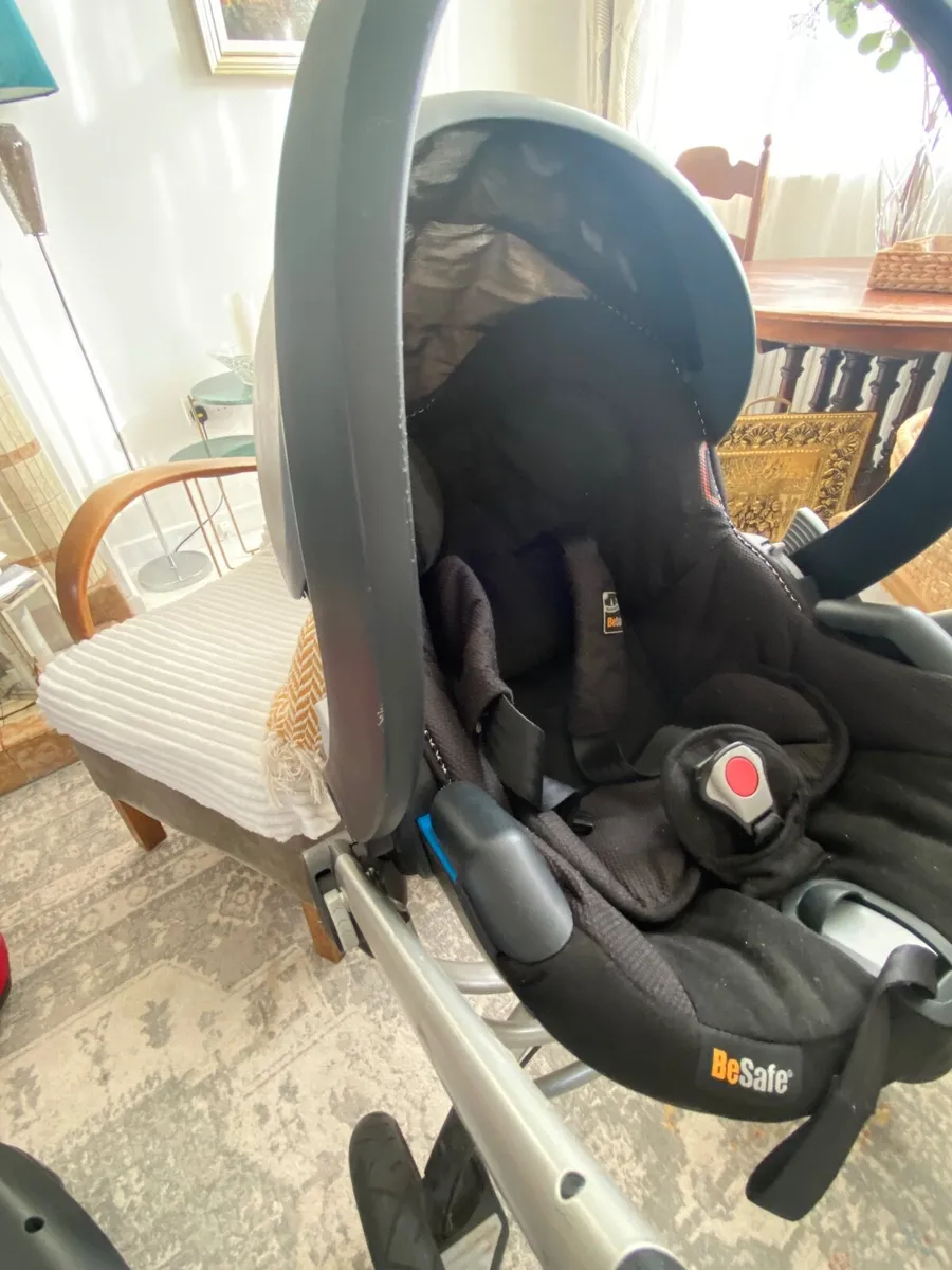 Baby Equipment - Image 2