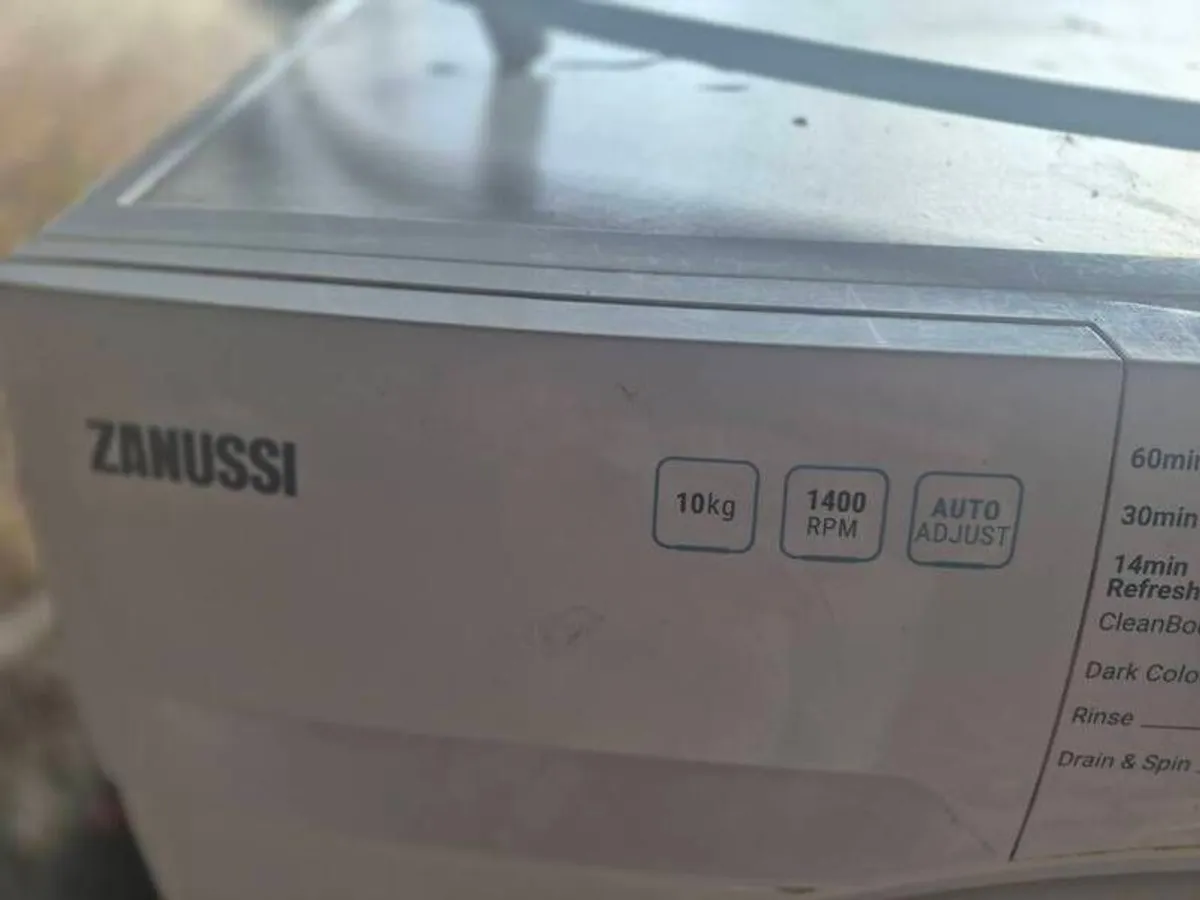 zanussi 10kg washing machine - Image 2