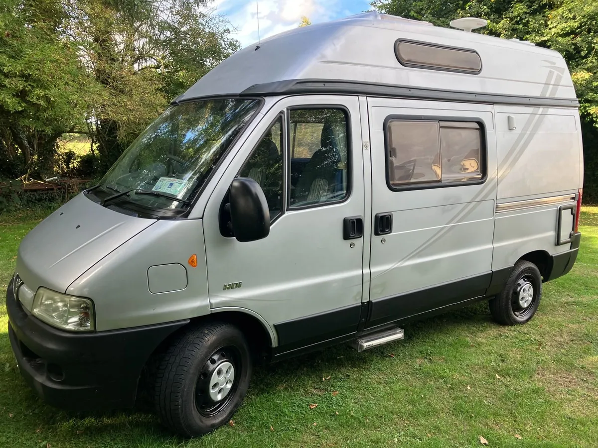 2003 Auto-Sleeper Dorset 2.0 Liter Diesel Camper - Image 3