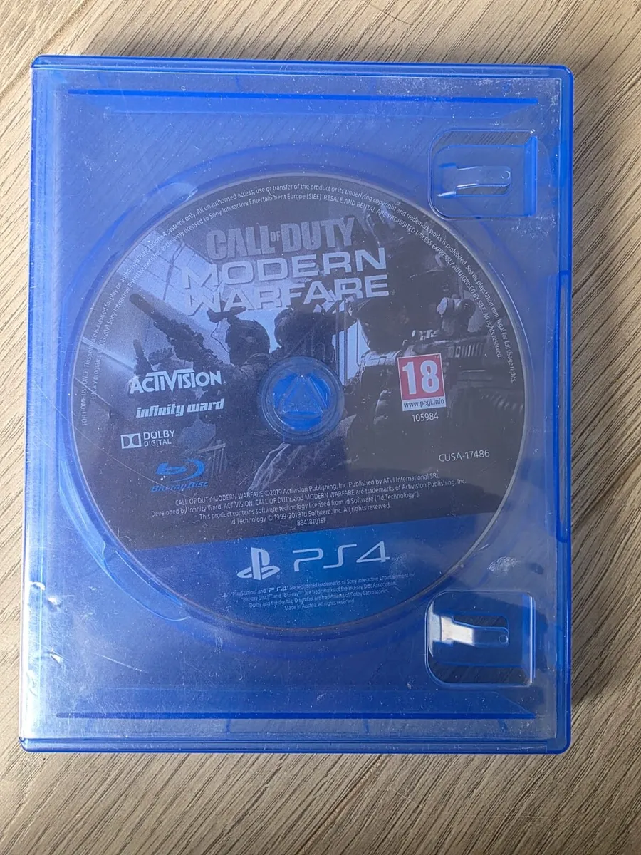 PS4 Slim 500G + Call of Duty, 2 Controllers - Image 1