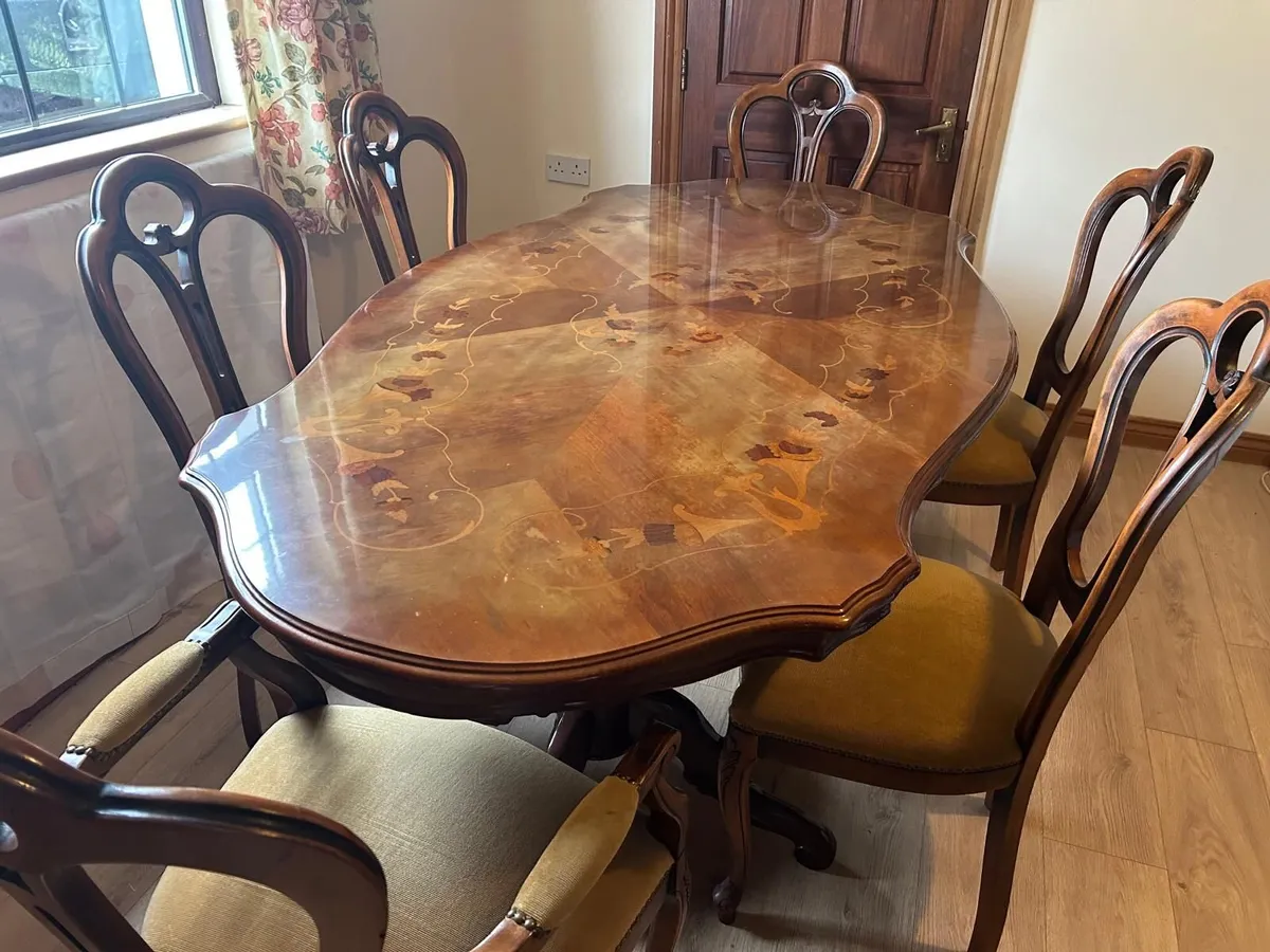 Table and chairs, and Cabinet - Image 3