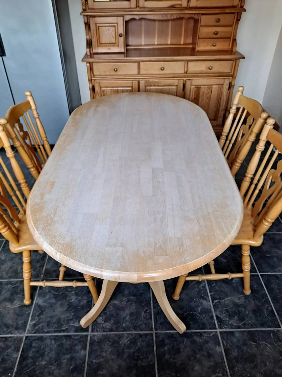 Table and Chairs - Image 1