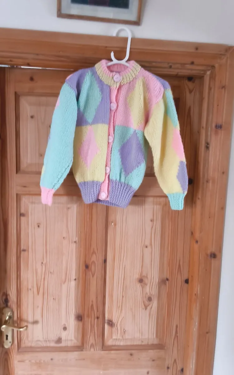 Brand new ham knitted child's Cardigan - Image 3