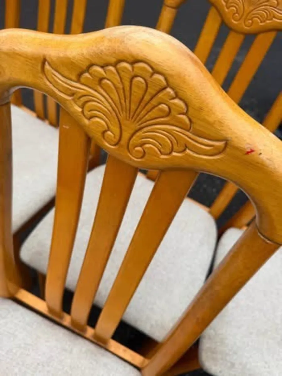 4 dining chairs - Image 4