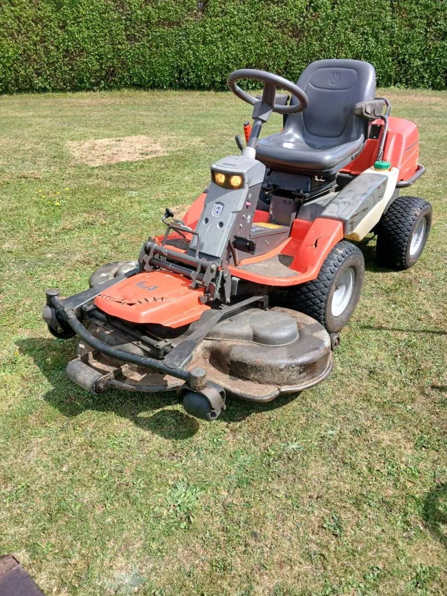 4X4 Husqvarna Rider 21hp twin cylinder Kawasaki - Image 1