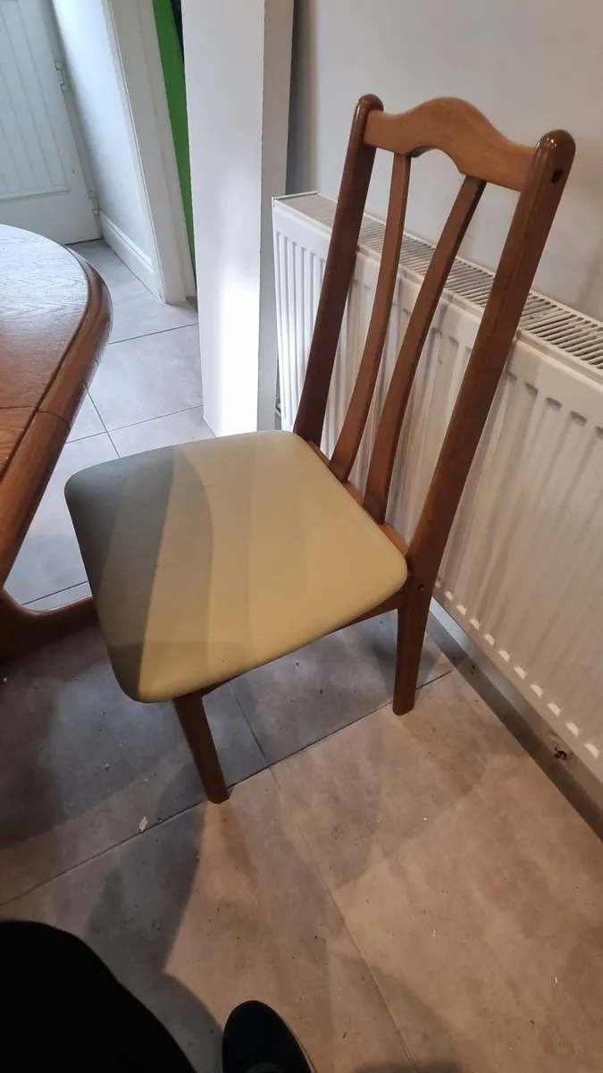 Kitchen table - Image 4