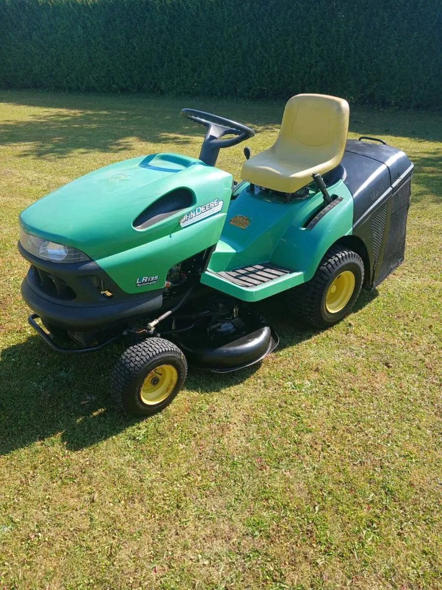 John Deere hydrostatic - Image 1
