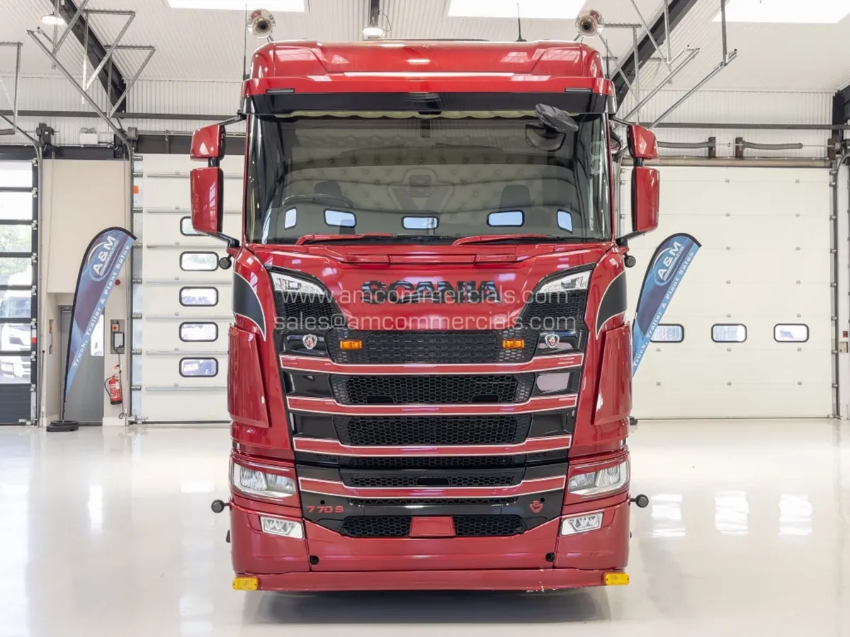 2023 SCANIA 770S V8 TWIN WHEEL HIGH CAB - Image 2