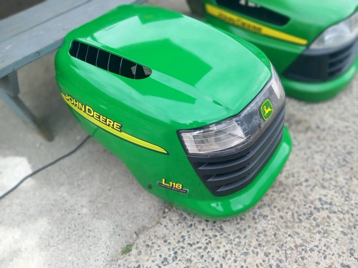 John deere bonnets for sale - Image 4