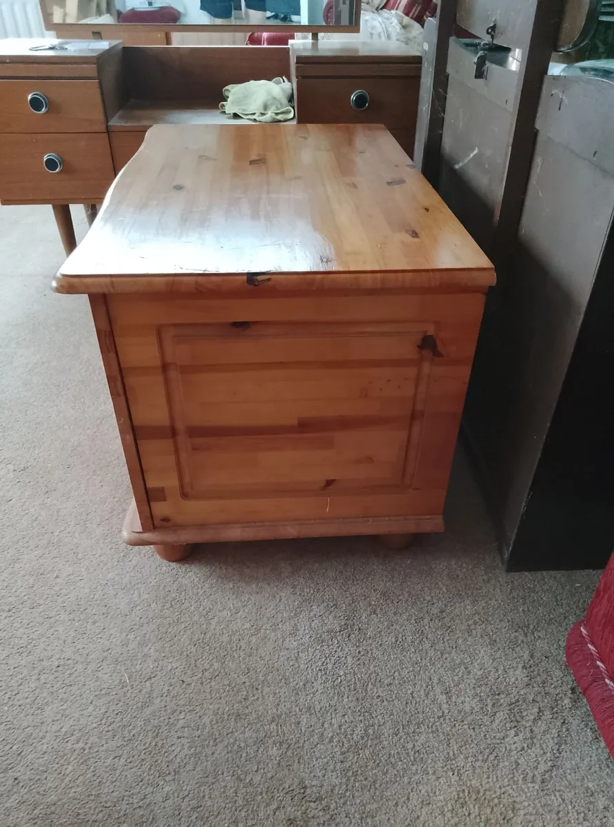 Wooden Chest - Image 3