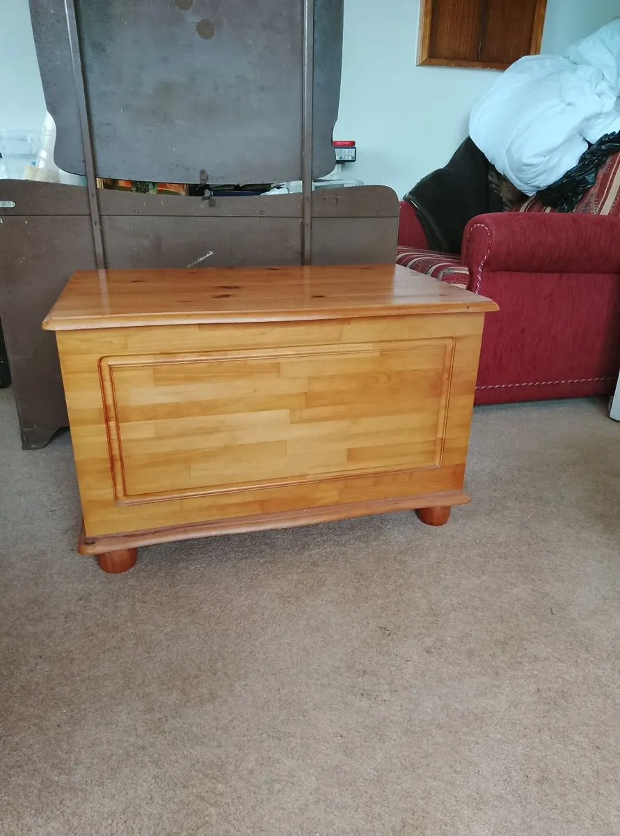 Wooden Chest - Image 1
