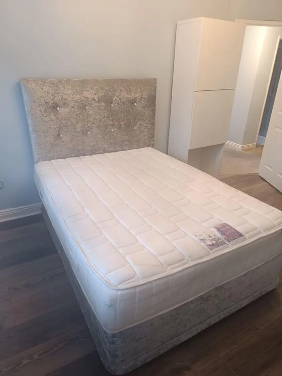Double bed & Mattress - Image 1