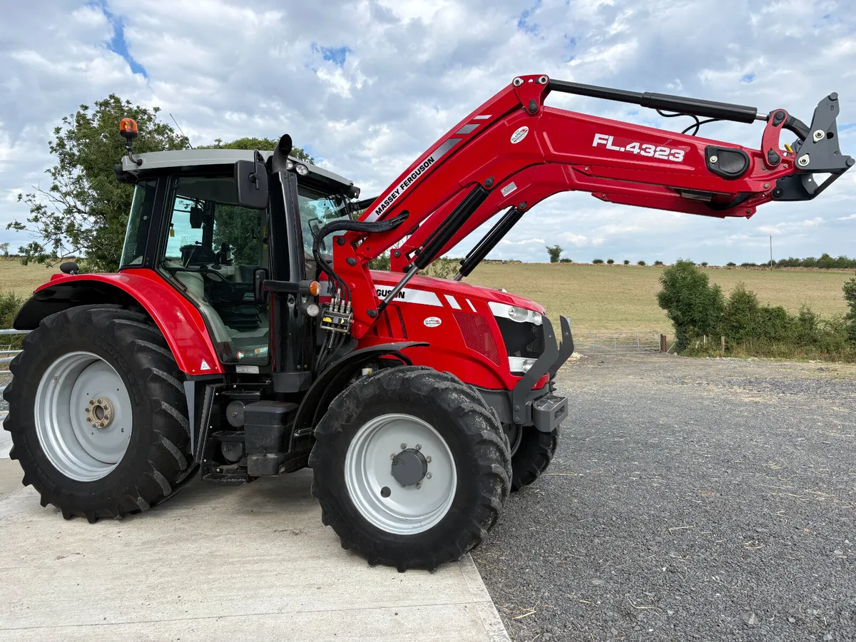 Massey Ferguson 6715S - Image 3