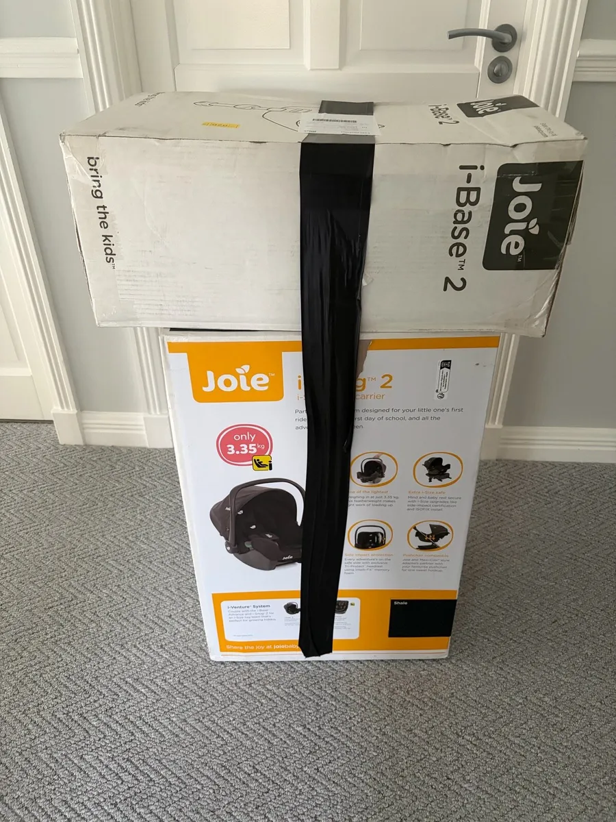 Joie i-Snug 2 Car Seat & Joie i-Base 2 ISOFIX base - Image 1