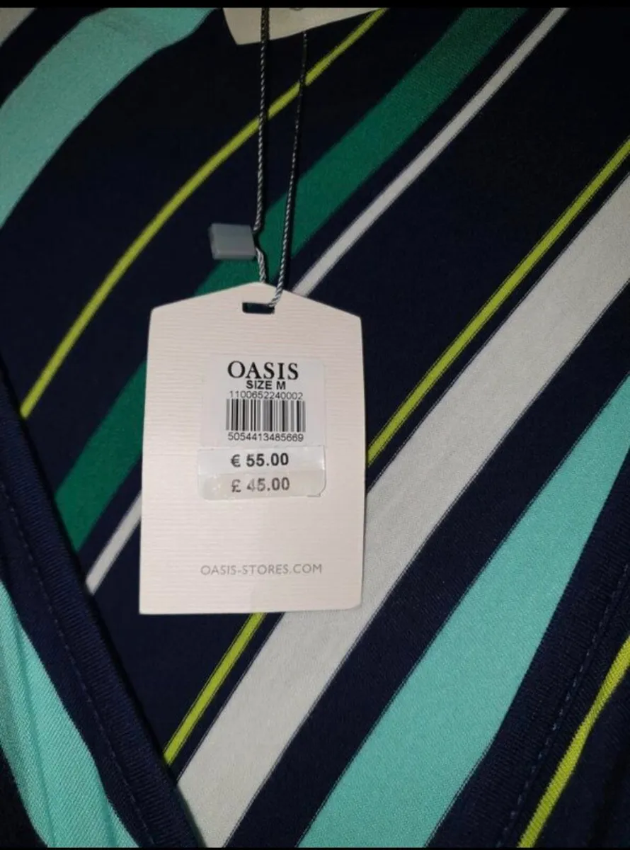 BNWT Oasis Belted Dress - Image 3