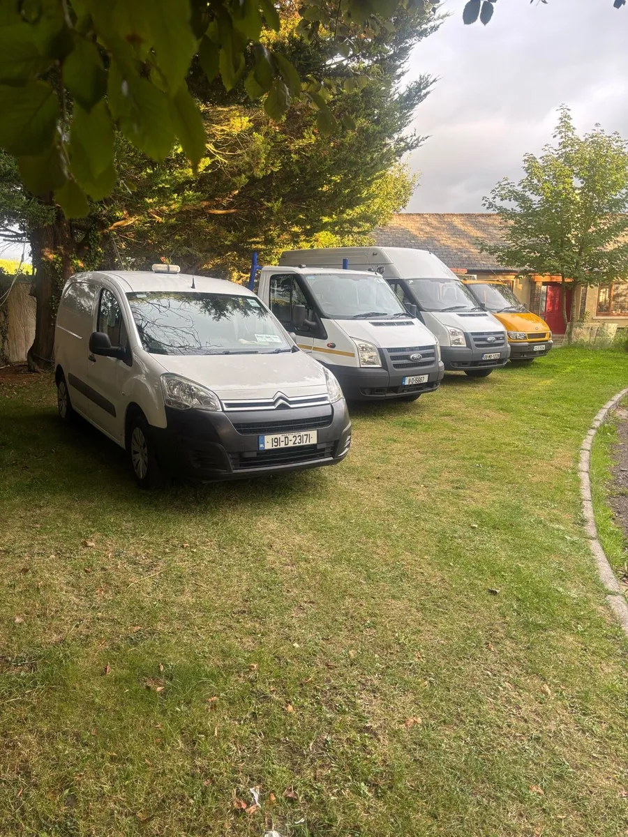 Ford transits, Berlingo, recovery, flat bed. - Image 1