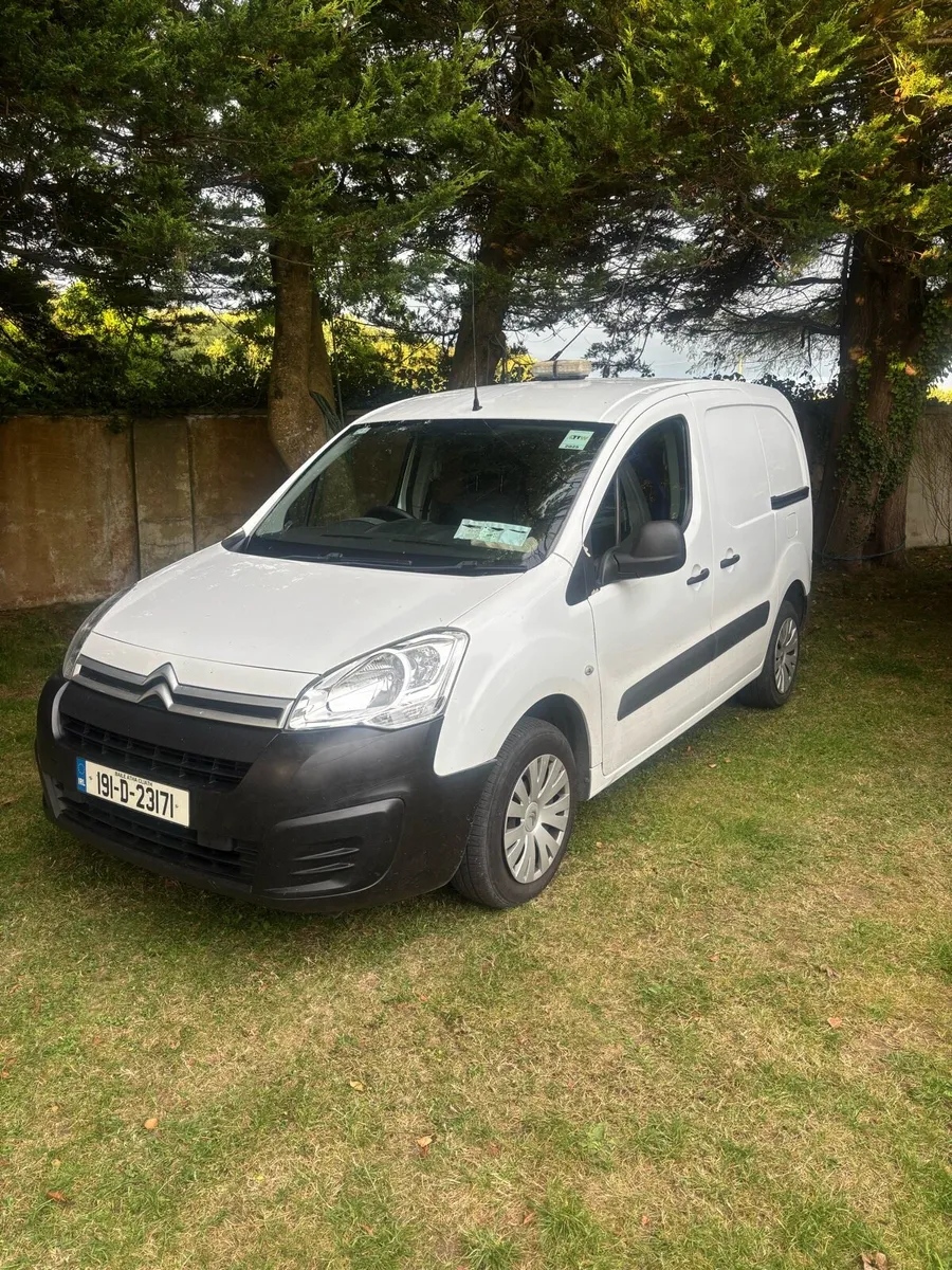 Ford transit recovery, Berlingo, Transit flat beds - Image 2