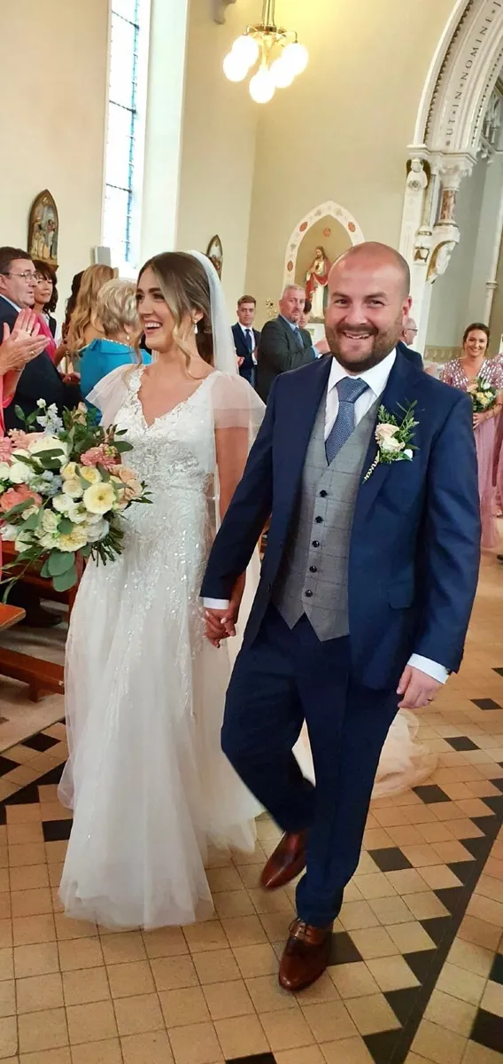 Wedding dress - Image 1