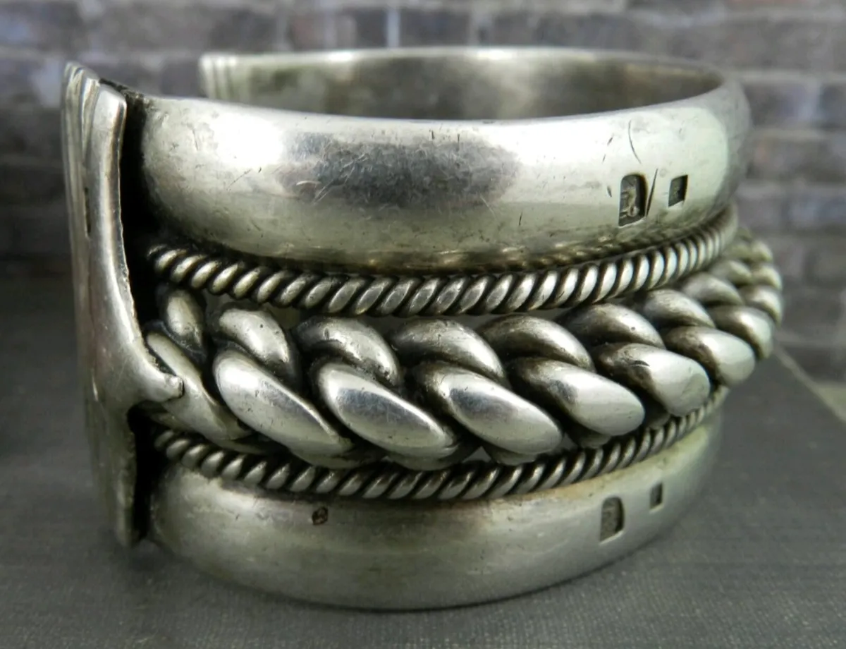 Vintage Egyptian 925 Sterling Silver Twisted Cable - Image 1