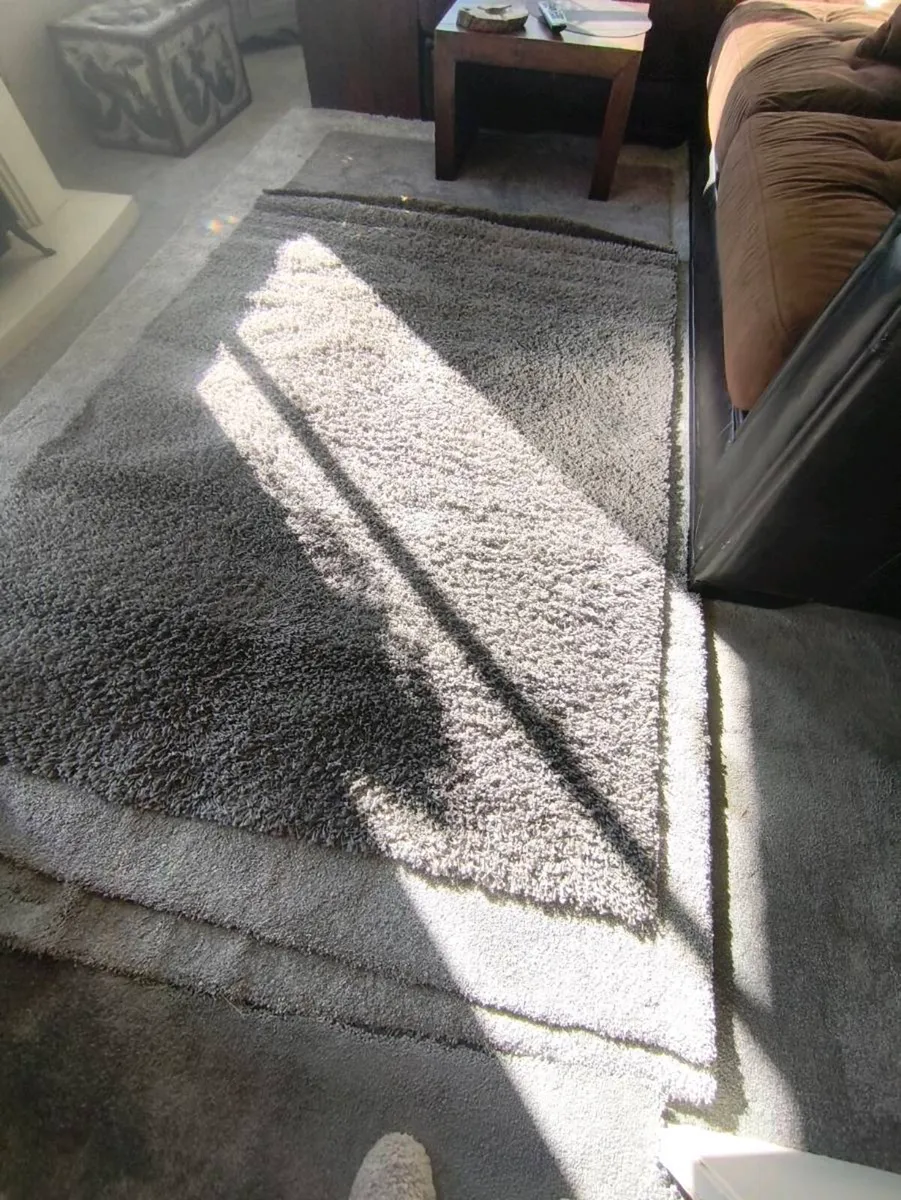 Lovely gray.rug 120/170 - Image 1