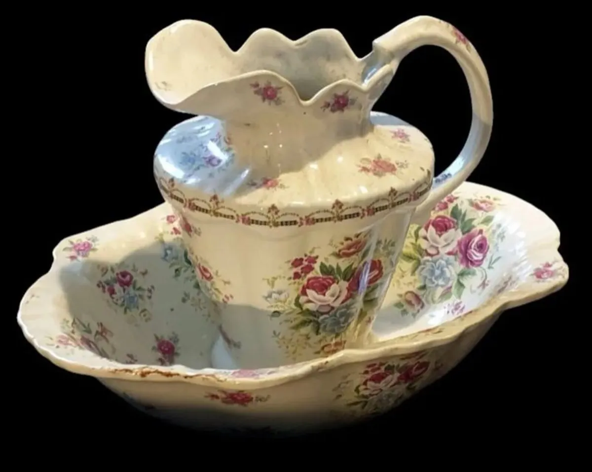 Antique Victorian Ceramic Wash Jug & Basin Set - Image 3