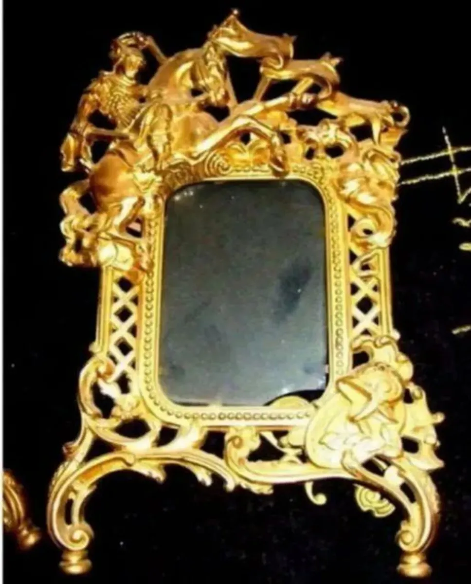 Pair Of Substantial Brass Photo Frames - Image 2