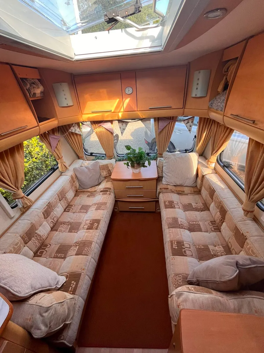 Caravan - Image 3