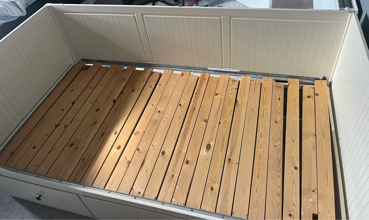 IKEA day bed - Image 3
