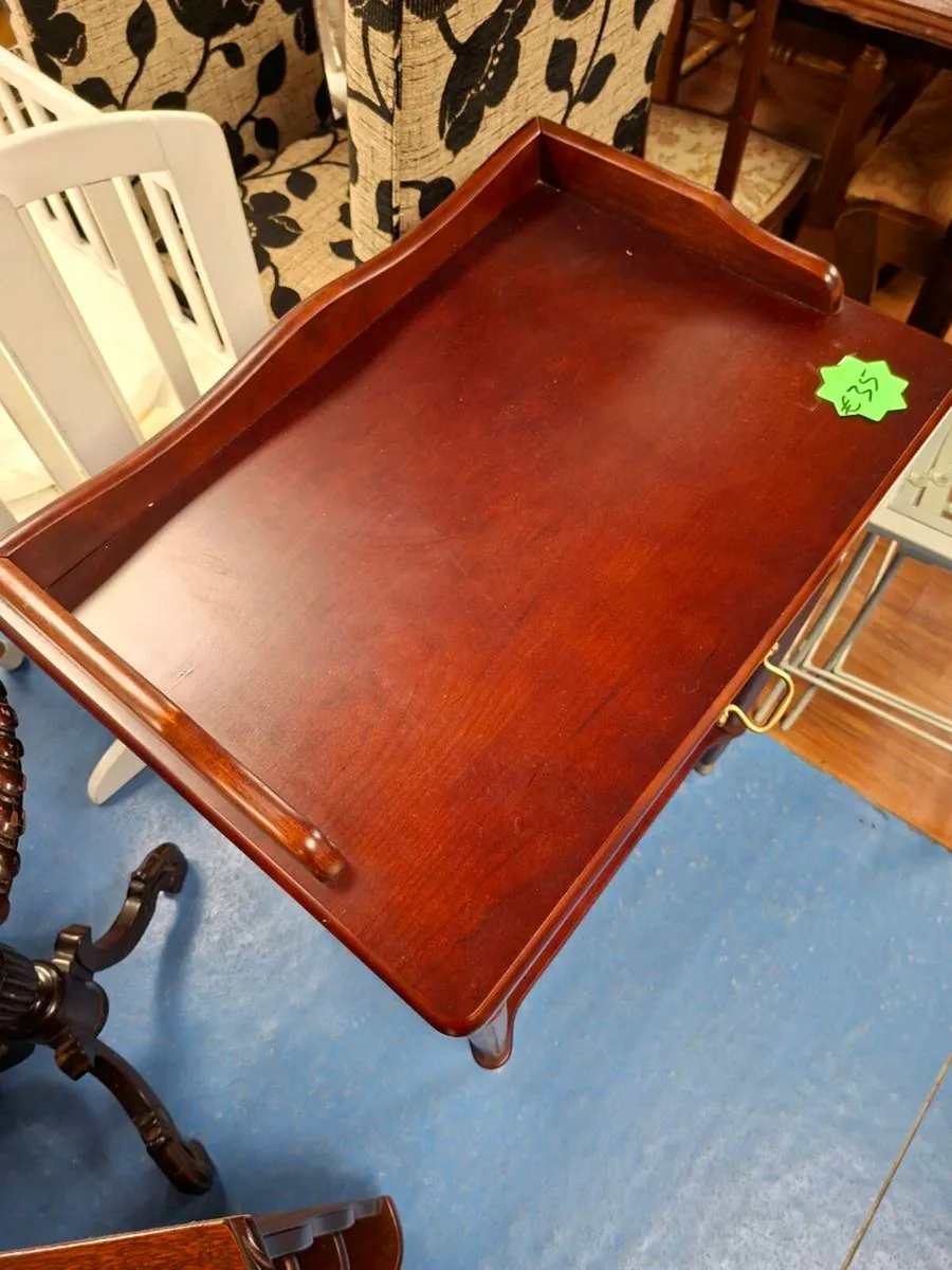 NIGHT STAND WITH GALLERY EDGE - Image 3