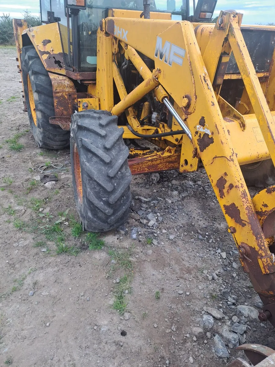 MASSEY FERGESON 50 HX DIGGER - Image 3
