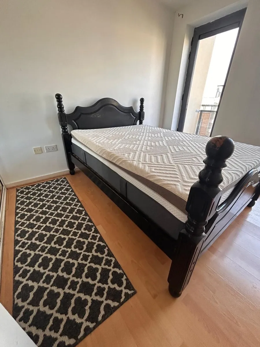 bed - Image 2