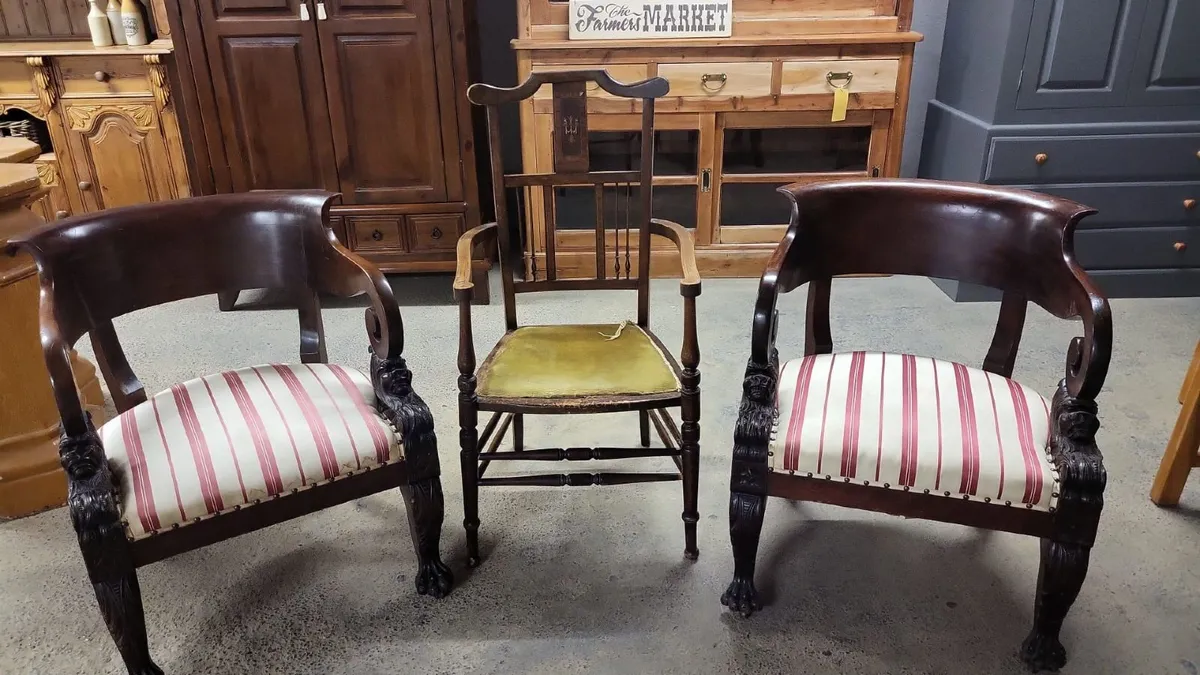Pair Irish William iv library chairs - Image 1