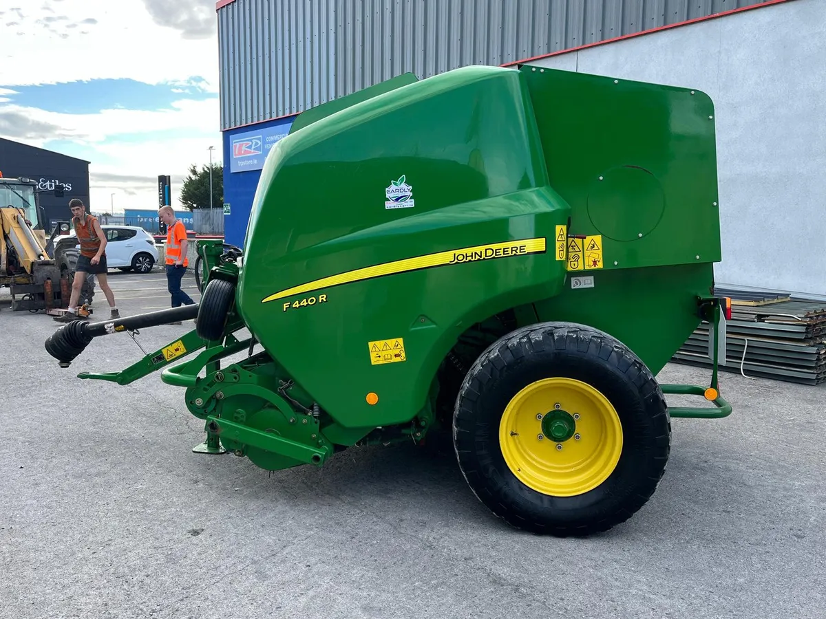 John deere F440r - Image 1