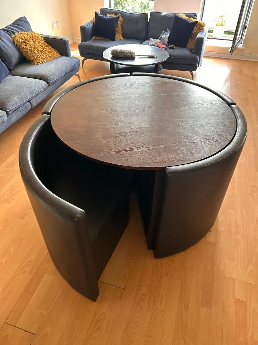 table and chairs - Image 2