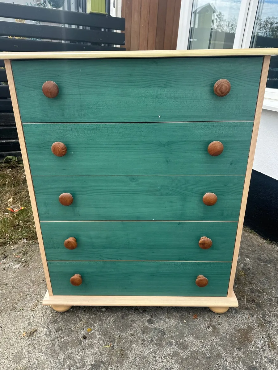 Chest of drawers - Image 1