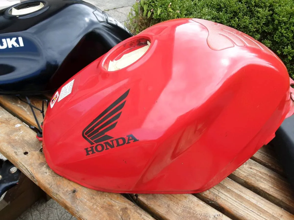 Various Tanks & Seats for sale - Image 2