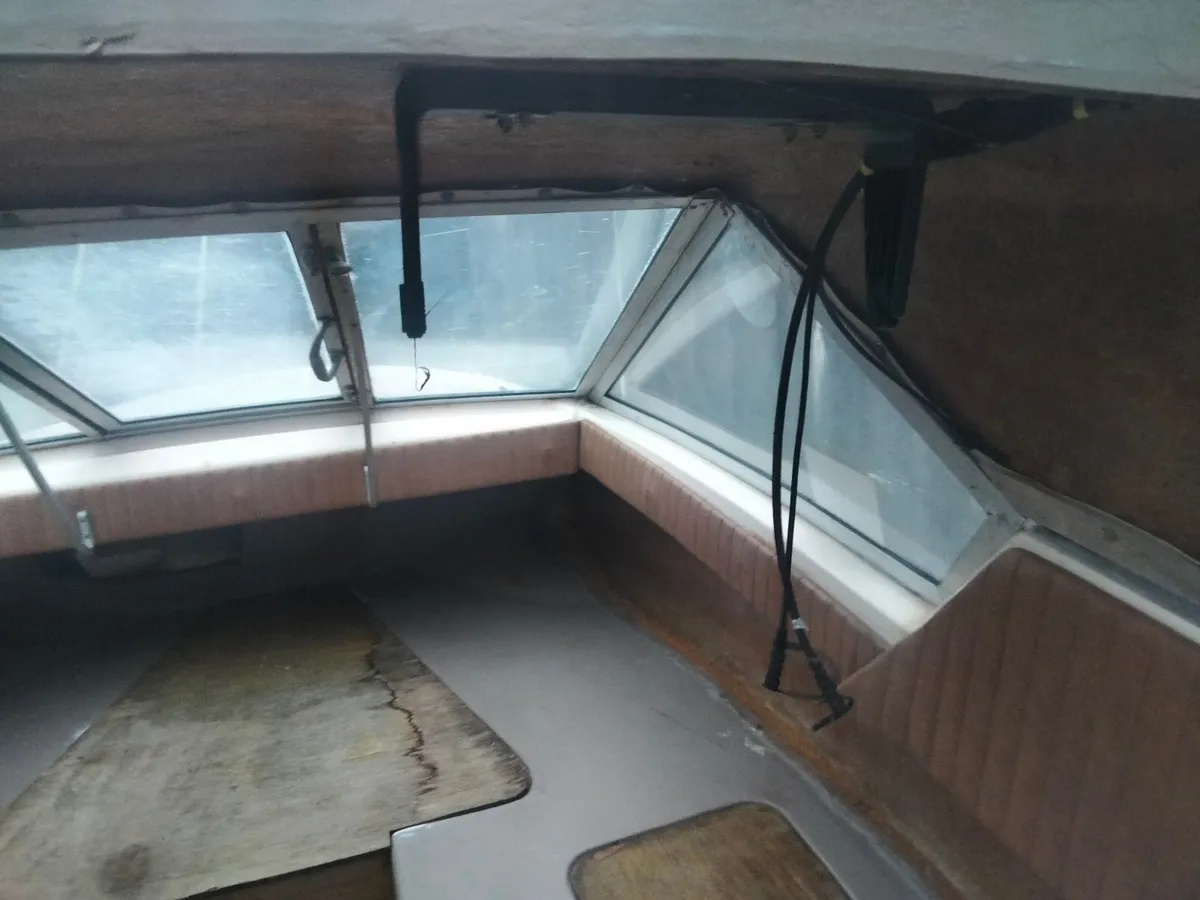 Fletcher speed boat - Image 4