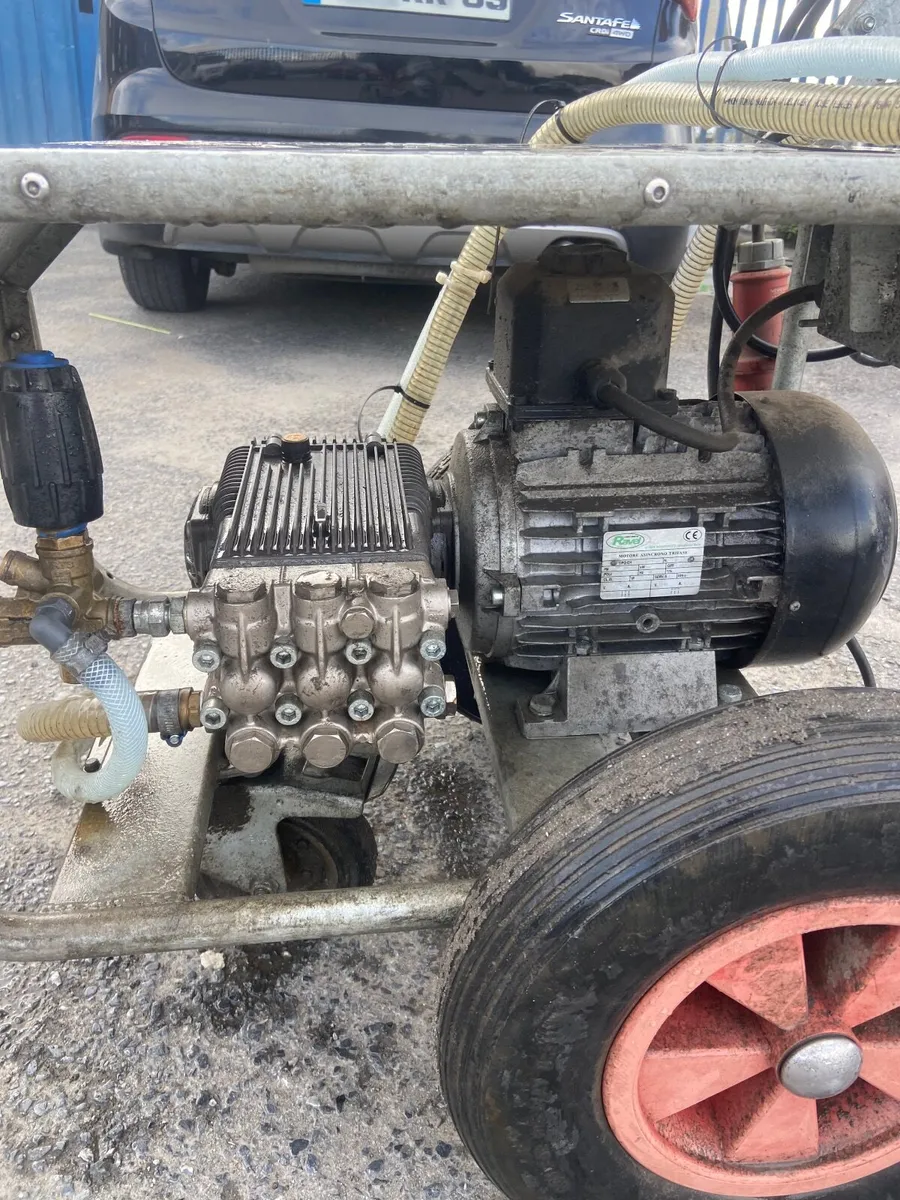 Powerwasher - Image 1