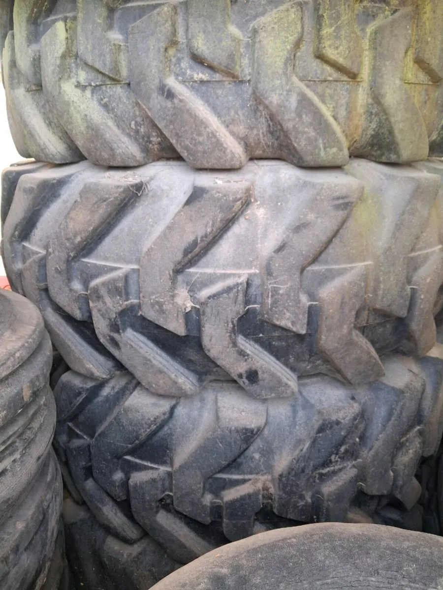 Wheels and tyres - Image 1