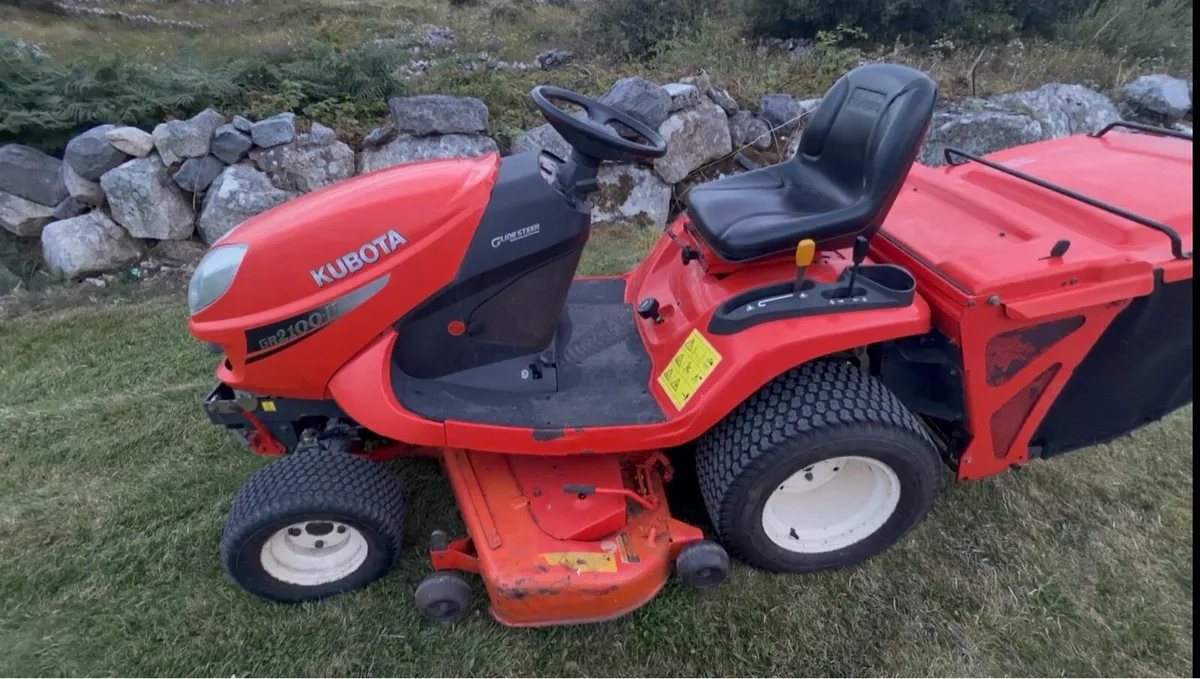 Kubota GR2120 2 - Image 1