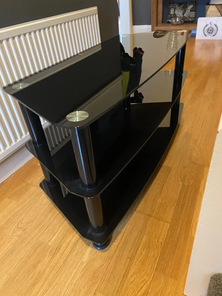 TV Unit - Image 3
