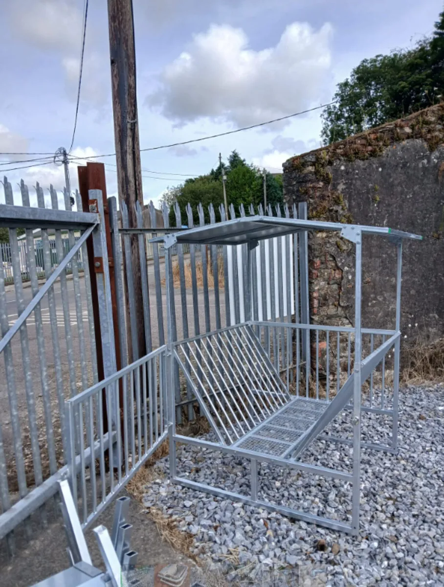 Hayracks - Image 3