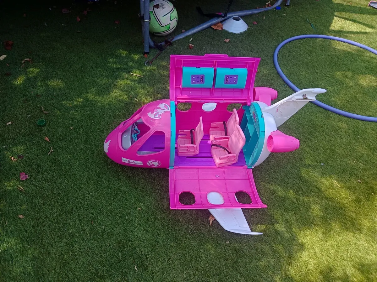 Toys - Image 2