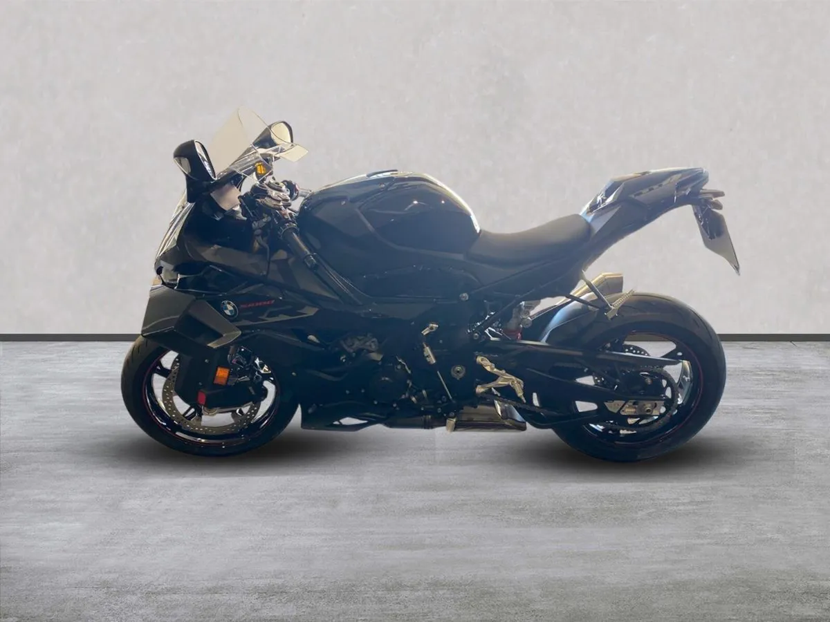 BMW S 1000 RR 2025 - Image 2