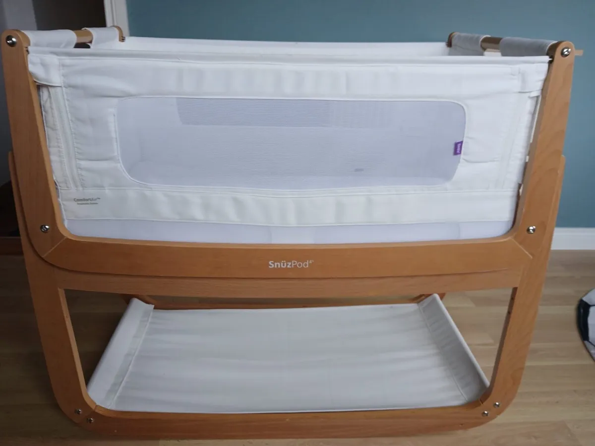 SnuzPod 4 Bedside Crib - Image 1