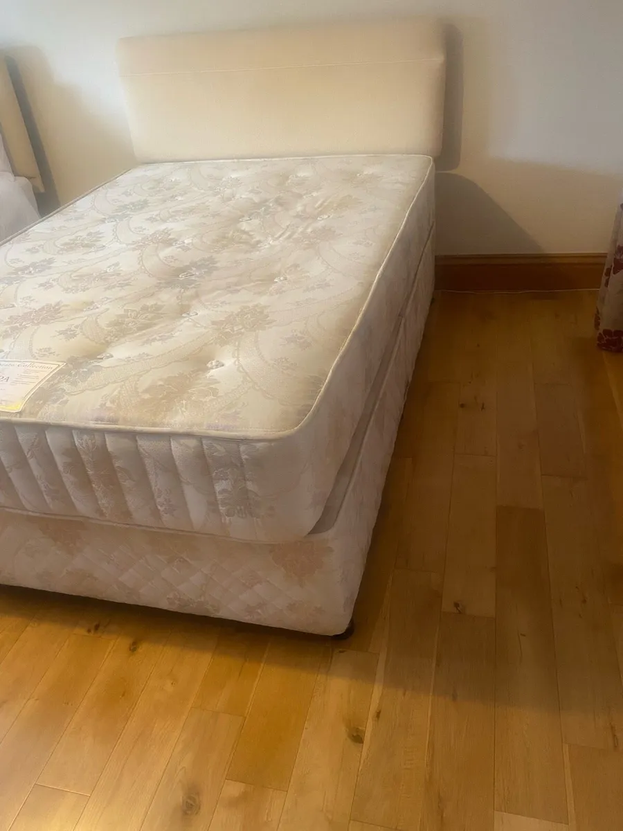 Double Bed - Image 3