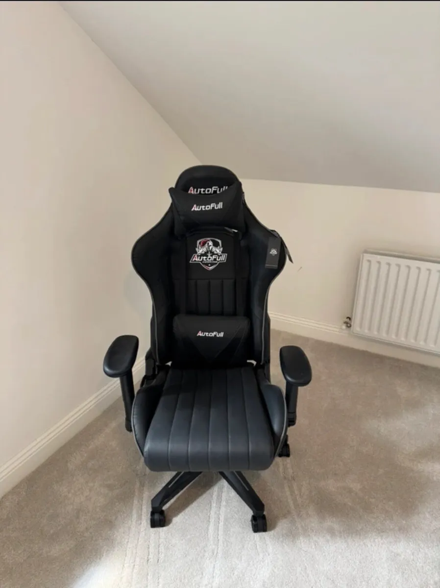 Autofull Gaming chair - Image 1