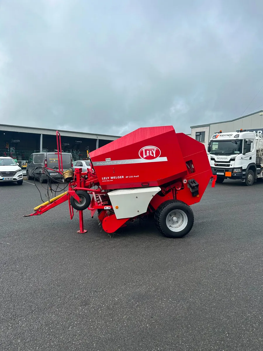 Lely Welger RP235 Profi Round Baler - Image 3
